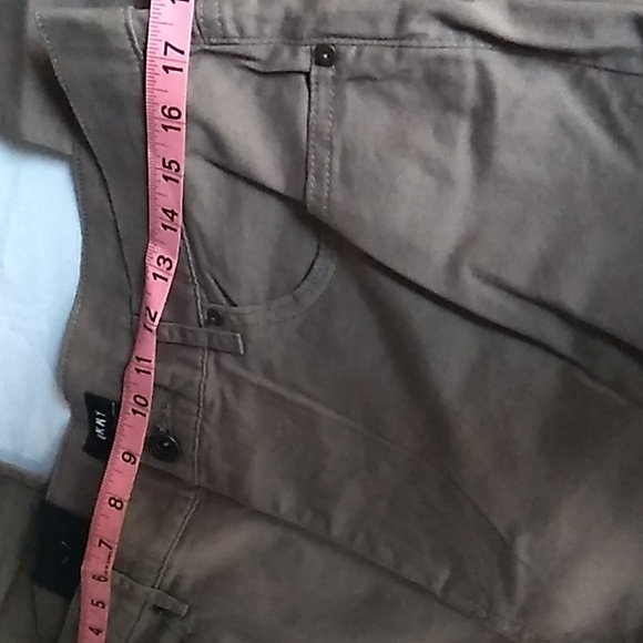 DKNY SIZE 34X34 - Picture 7 of 11